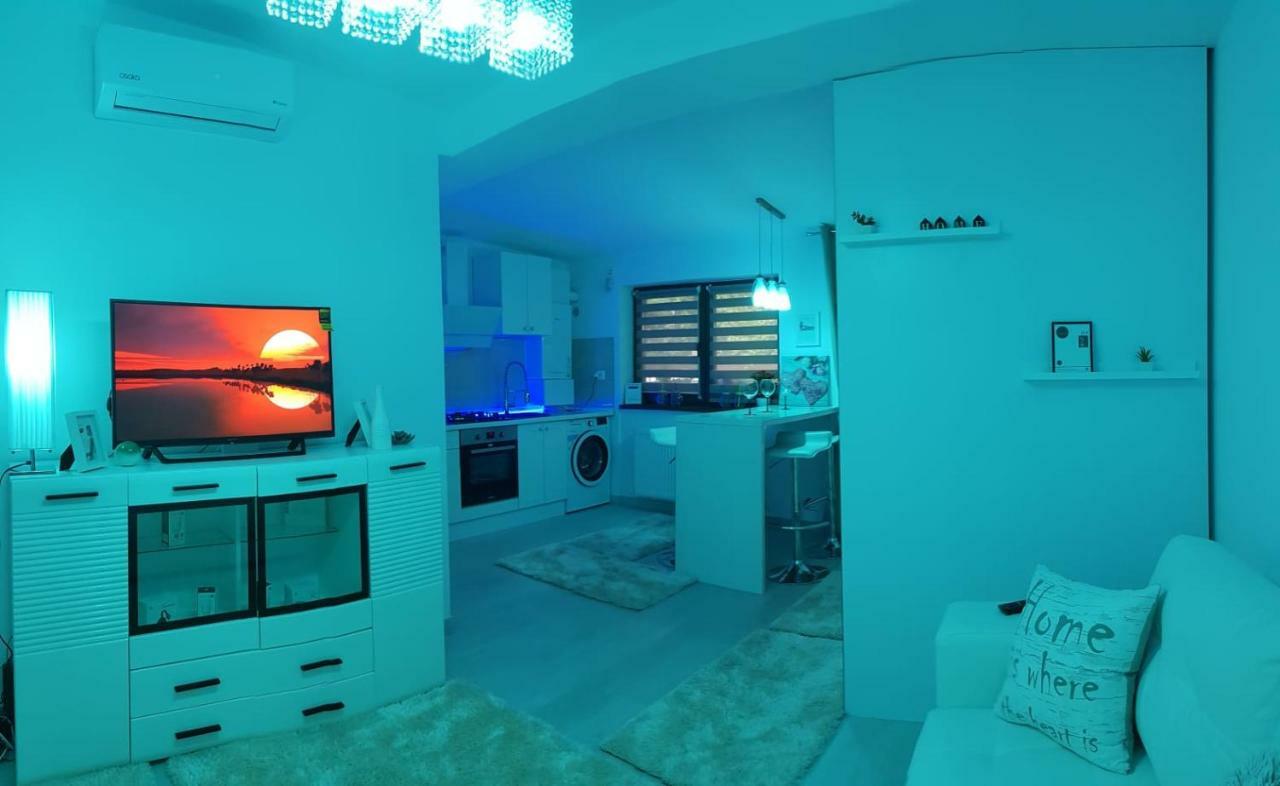 Smart Home Lux ยาช ภายนอก รูปภาพ
