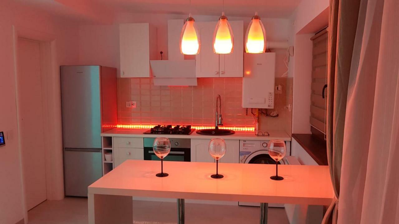 Smart Home Lux ยาช ภายนอก รูปภาพ